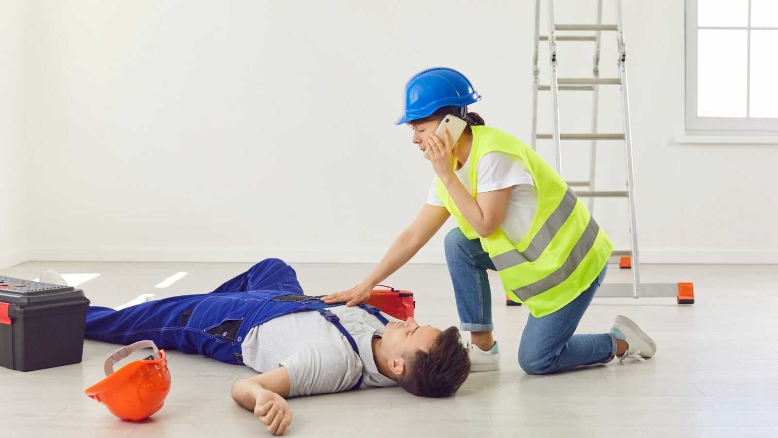 Werkgever stelt omstandig verslag op aan bureau, met dossier en formulieren